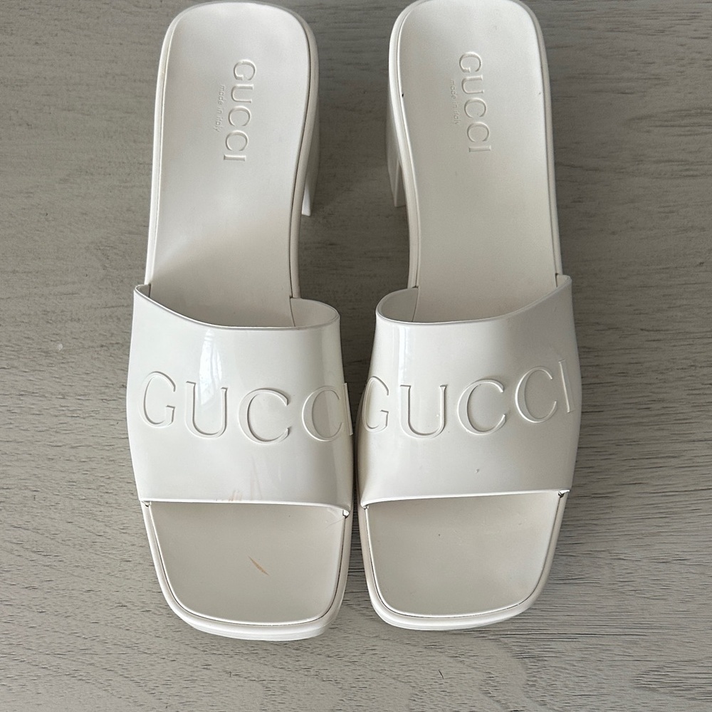 Gucci Women's Cream Mules